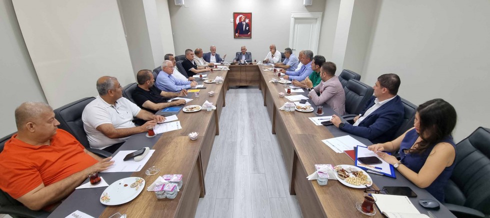 Hatay İş Dünyası Platformu, Erzin Ticaret ve Sanayi Odası Ev sahipliğinde Bir Araya Geldi