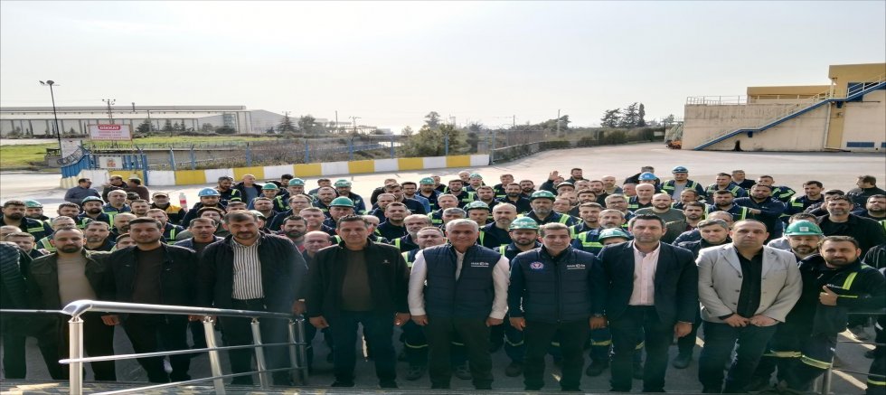 MMK’DA TİS ÇIKMAZI: İŞÇİLER YÜRÜYÜŞ EYLEMİNE BAŞLADI