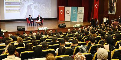 BAŞKAN ÖNTÜRK TÜGVA İHTİSAS AKADEMİ’DE GENÇLERLE BULUŞTU