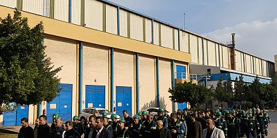 MMK’DA TİS ÇIKMAZI: İŞÇİLER YÜRÜYÜŞ EYLEMİNE BAŞLADI